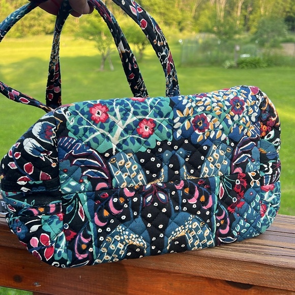 Vera Bradley Enchantment multi compartment shoulder bag EUC - Picture 5 of 13
